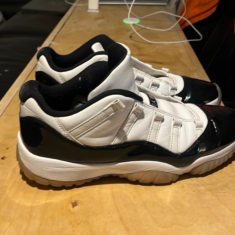 Jordan 11 lows Easter Men's Low-Top Leather Sneaker in White and Green
